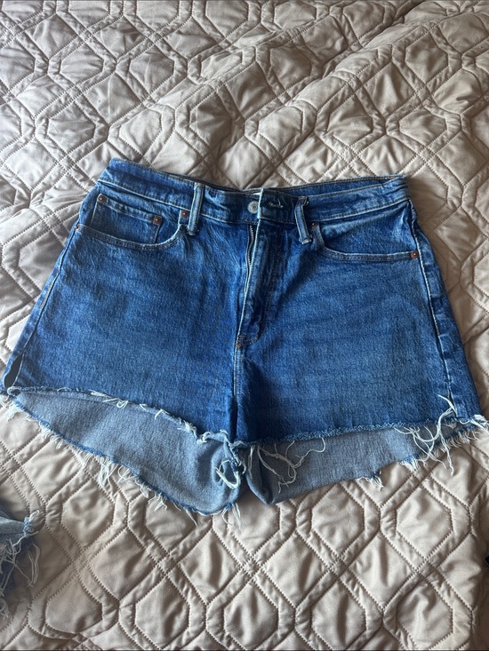Abercrombie & Fitch Pants - Abercrombie & Fitch the mom short high  curve love
